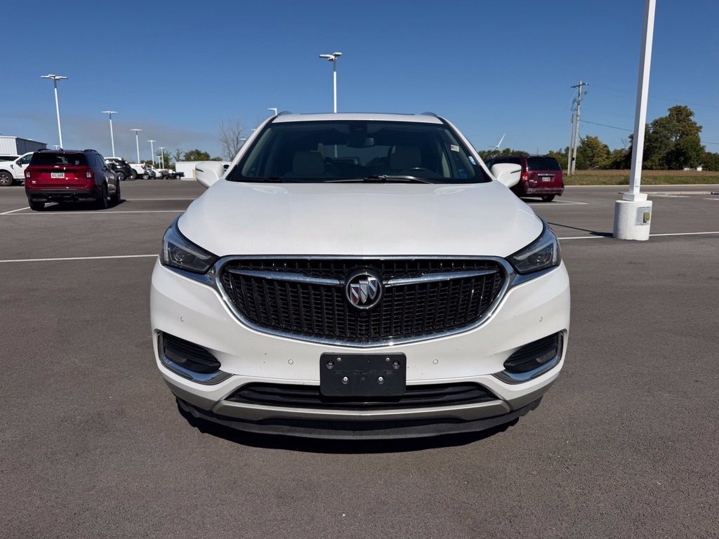 Used 2018 Buick Enclave Premium w/ Experience Buick Package AWD/4WD image 2
