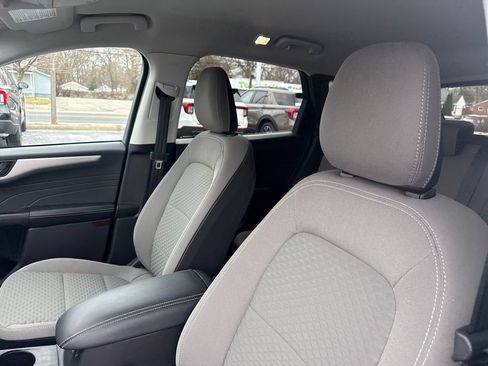 Used 2022 Ford Escape SE w/ Cold Weather Package image 23