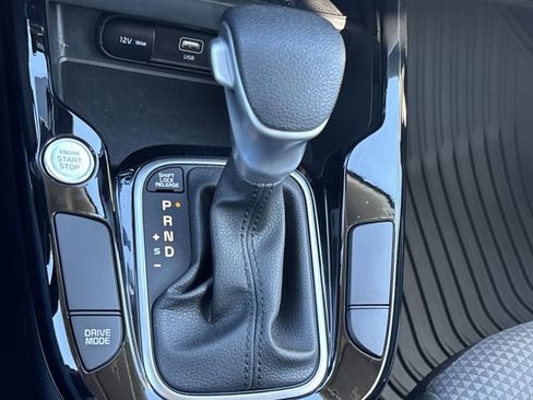 Used 2025 Kia Soul S image 34