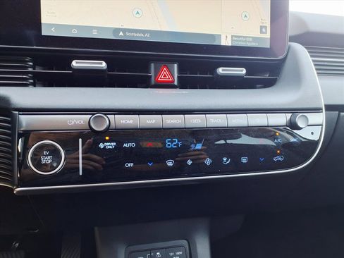 Used 2025 Hyundai Ioniq 5 SEL image 24