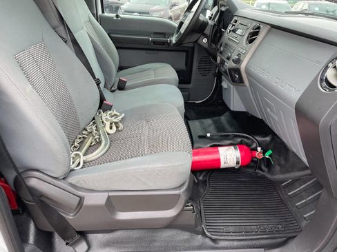 Used 2013 Ford F550 2WD Regular Cab Super Duty w/ Payload Upgrade Pkg image 38