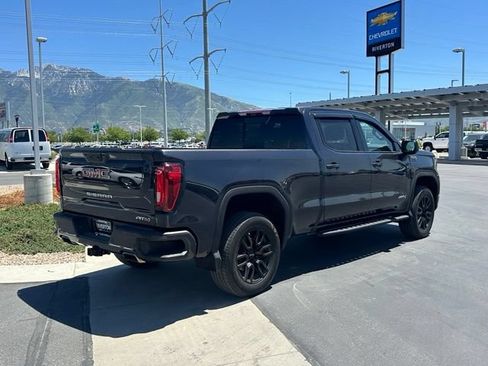 Used 2022 GMC Sierra 1500 AT4 w/ AT4 Premium Package AWD/4WD image 7