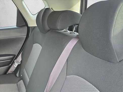 Used 2020 Kia Soul LX image 18