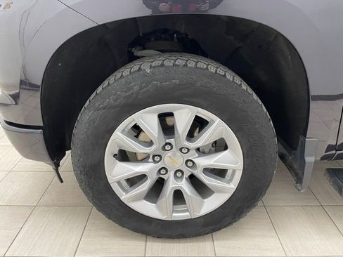 Certified 2023 Chevrolet Silverado 1500 Custom image 6