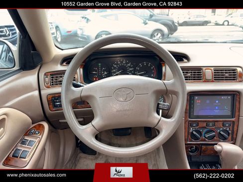 Used 2000 Toyota Camry CE image 39