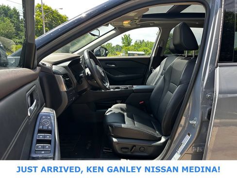 Certified 2023 Nissan Rogue SL AWD/4WD image 14