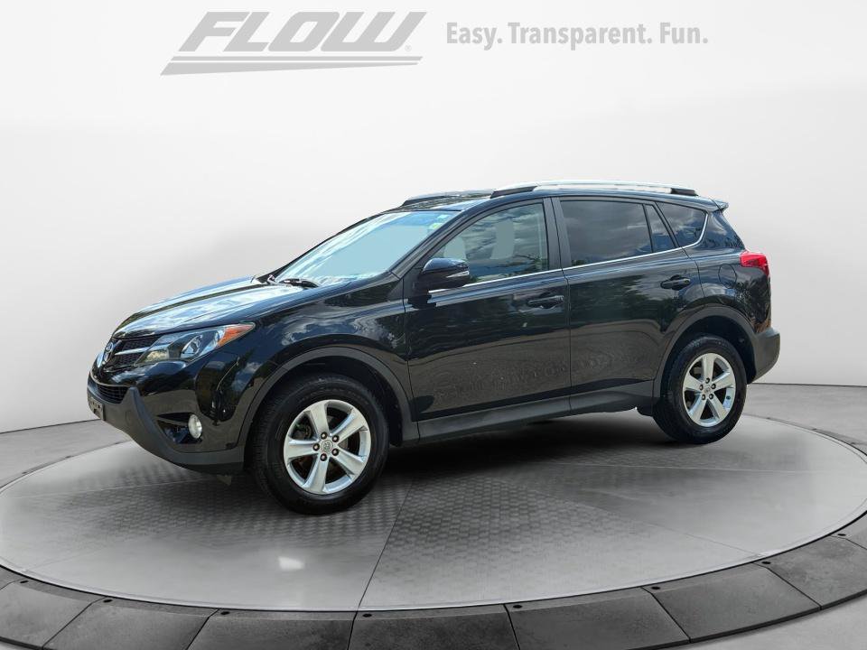 Used 2013 Toyota RAV4 XLE AWD/4WD image 4
