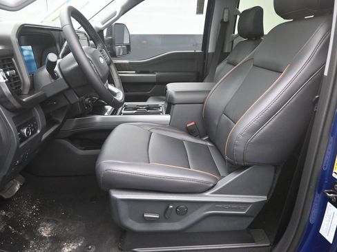 New 2026 Ford F250 Lariat w/ Black Appearance Package AWD/4WD image 18