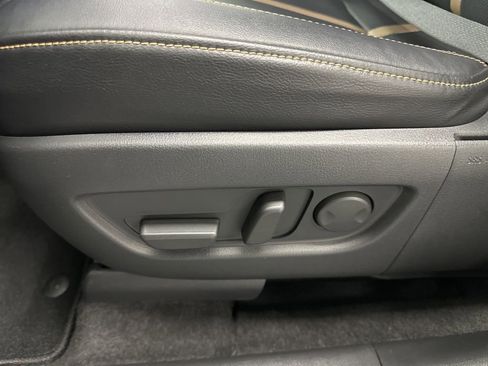 Certified 2025 MAZDA CX-70 3.3 Turbo S w/ Premium Package image 16