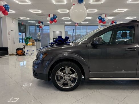 Used 2017 Dodge Journey Crossroad image 6