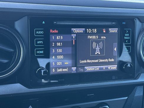 Used 2018 Toyota Tacoma TRD Off-Road image 16