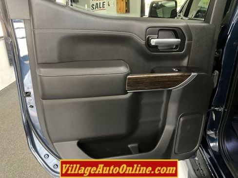 Used 2019 GMC Sierra 1500 SLE w/ SLE Value Package AWD/4WD image 24