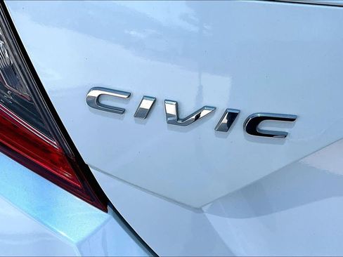 Used 2017 Honda Civic EX-T image 10