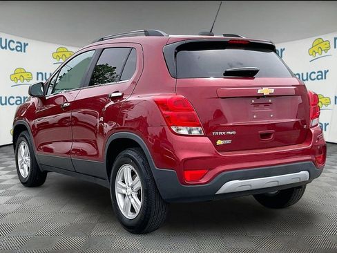 Used 2018 Chevrolet Trax LT w/ LT Convenience Package AWD/4WD image 4