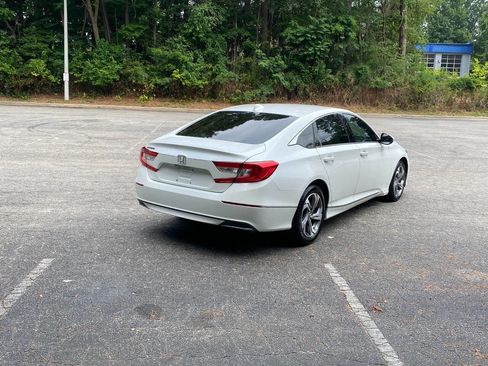 Used 2020 Honda Accord EX-L image 5