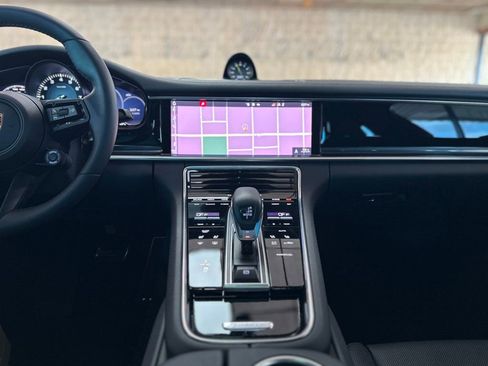 Used 2021 Porsche Panamera 4S image 55
