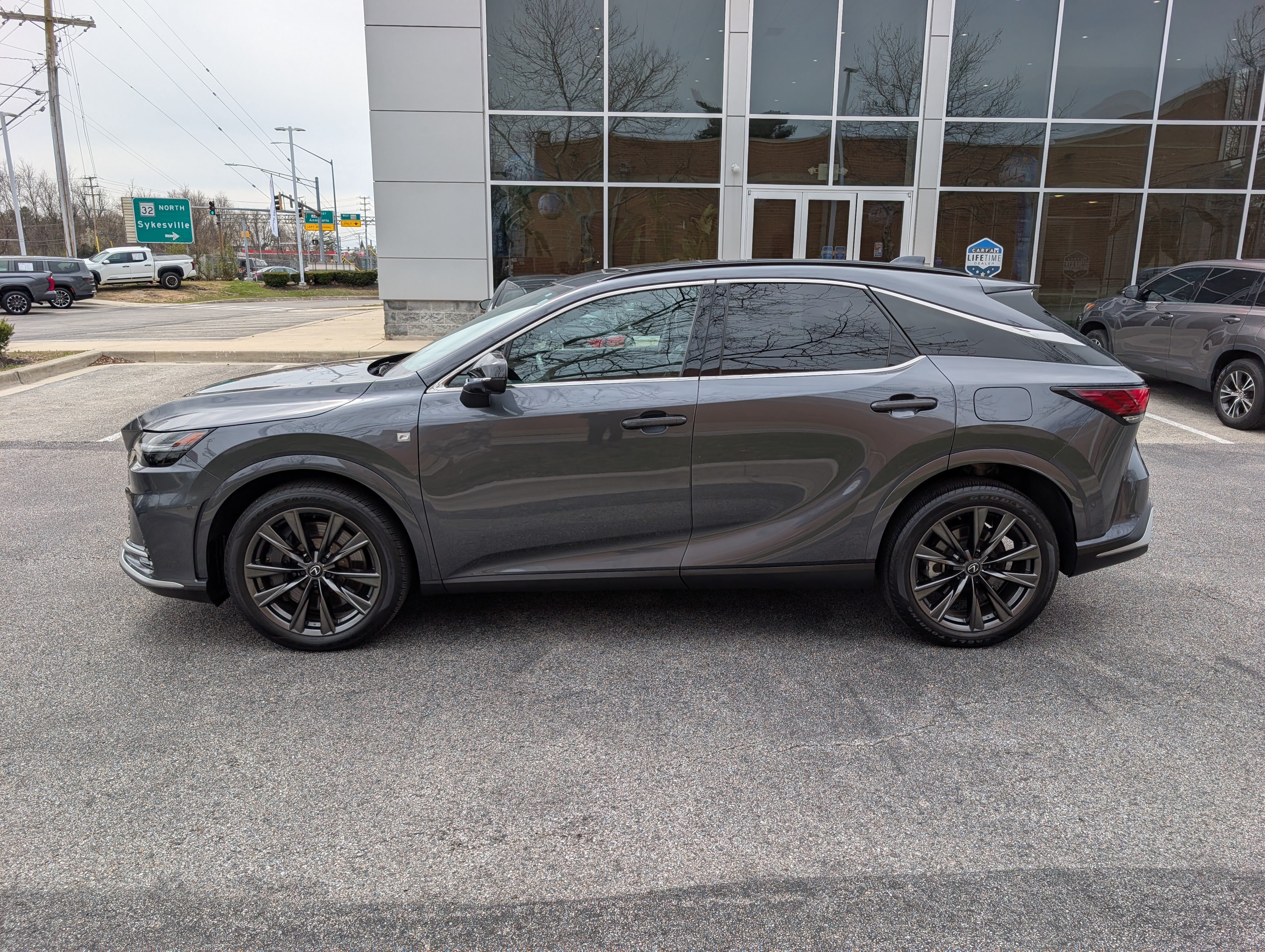 Used 2024 Lexus RX 350 F Sport w/ Convenience Package AWD/4WD image 6