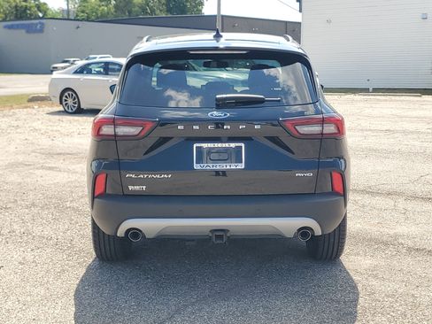 Used 2023 Ford Escape Platinum w/ Premium Technology Package AWD/4WD image 5