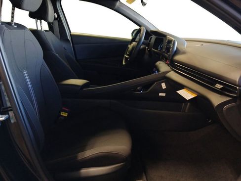 New 2026 Hyundai Elantra SEL Sport Premium FWD image 15