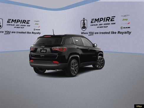 New 2026 Jeep Compass Limited image 8