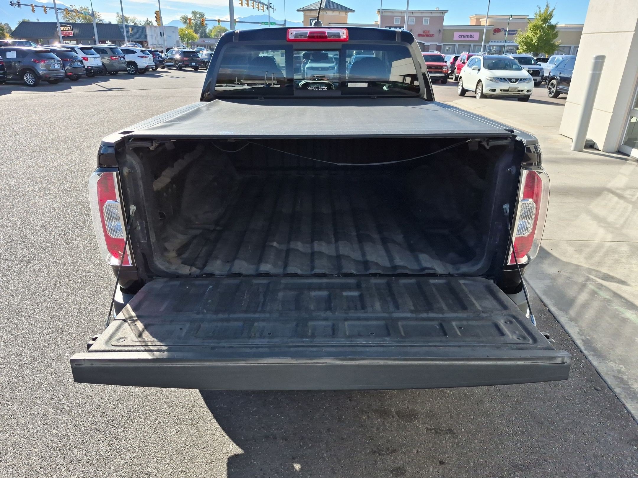 Used 2015 GMC Canyon SLE w/ SLE Convenience Package RWD image 30