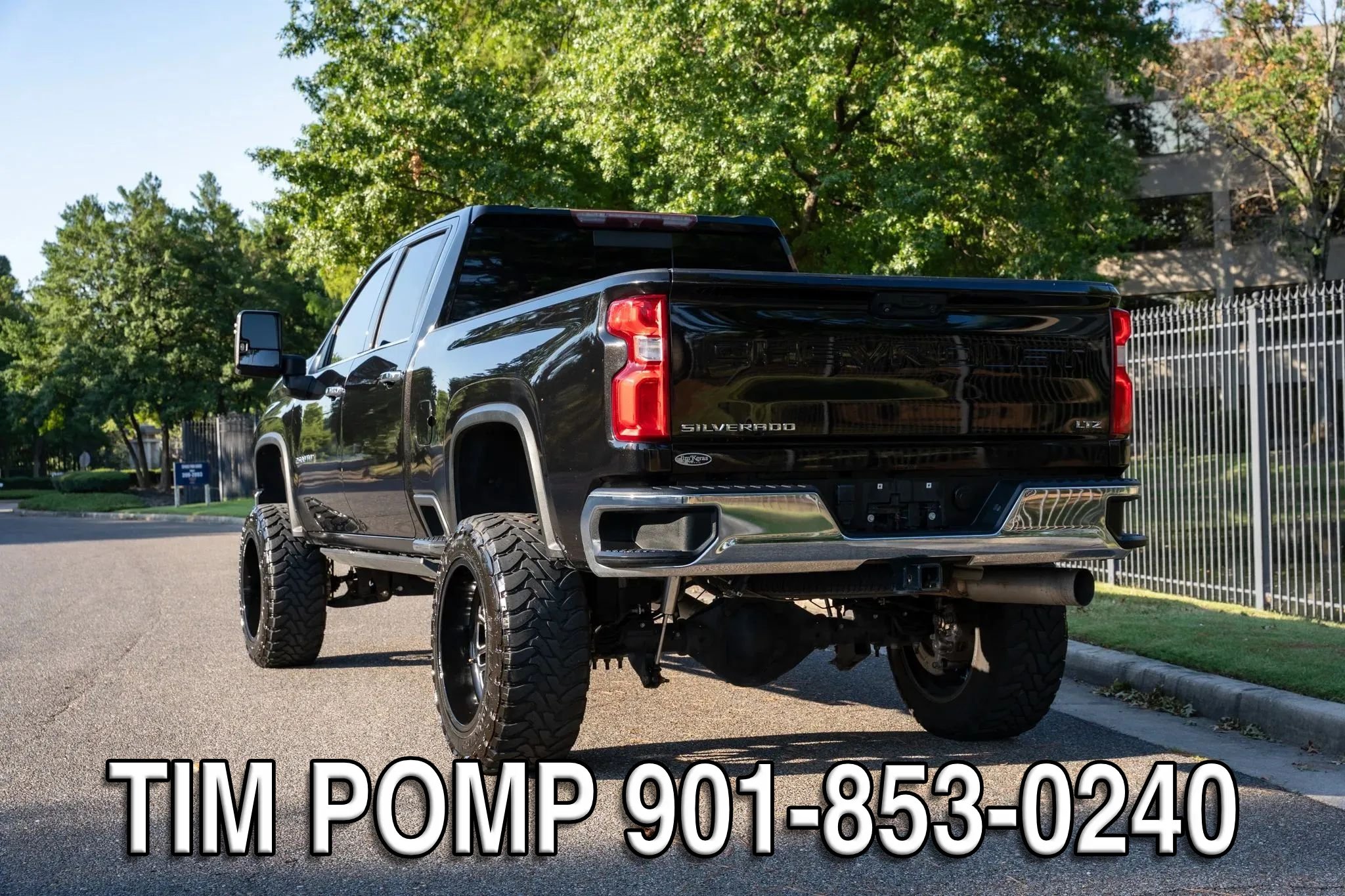 Used 2021 Chevrolet Silverado 2500 LTZ AWD/4WD image 7