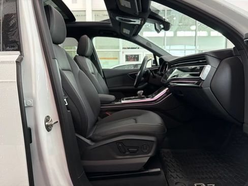 Used 2025 Audi Q7 3.0T Premium Plus w/ Premium Plus Package AWD/4WD image 15