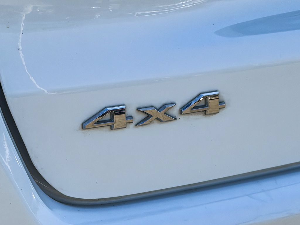 Used 2022 Jeep Compass Latitude AWD/4WD image 10