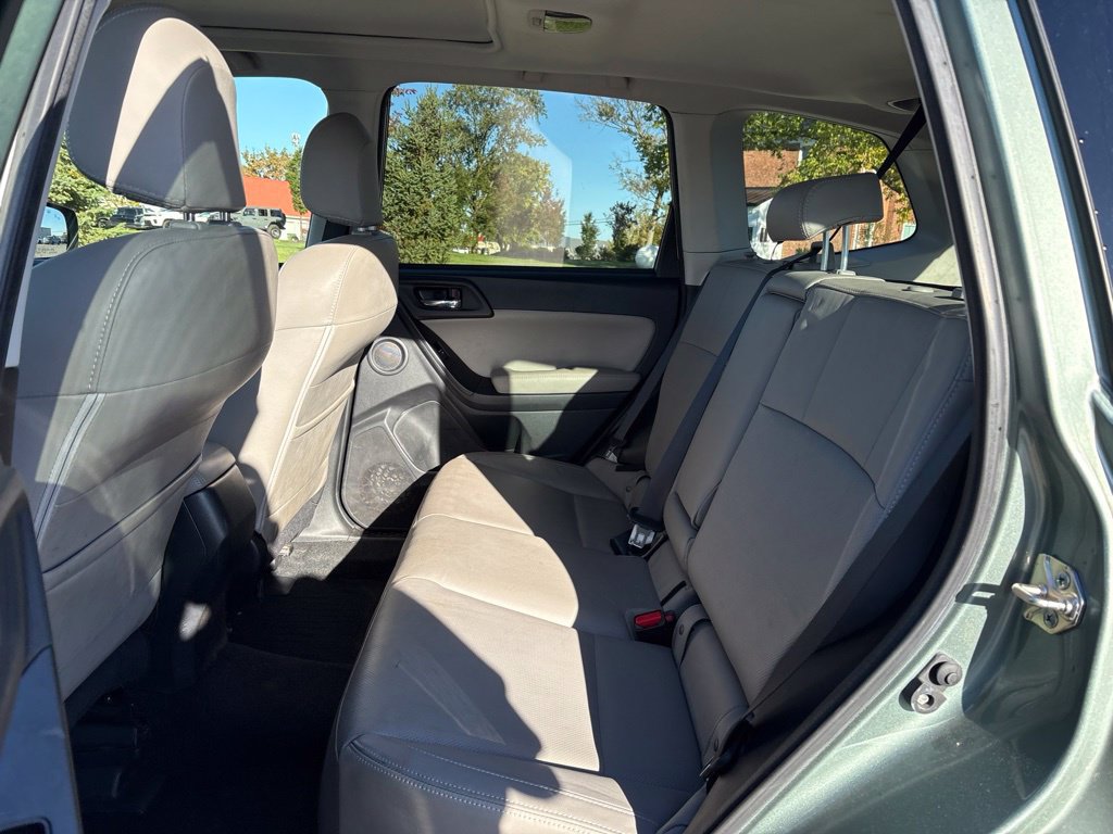 Used 2017 Subaru Forester 2.5i Limited AWD/4WD image 16