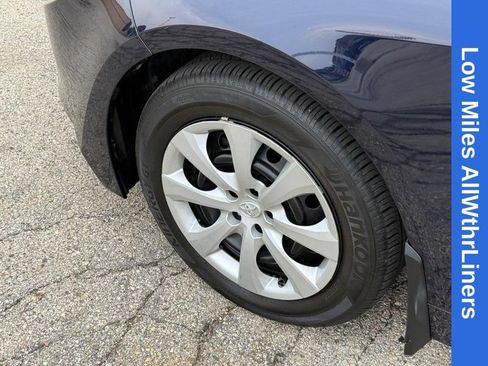 Used 2024 Toyota Corolla LE FWD image 10