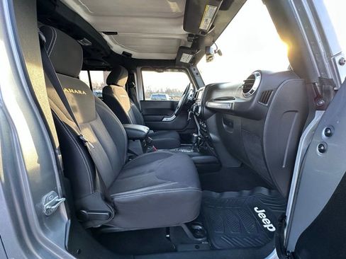 Used 2014 Jeep Wrangler Unlimited Sahara w/ Dual Top Group image 18