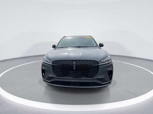 Used 2025 Lincoln Aviator Reserve w/ Equipment Group 201A image 3