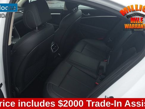 Used 2026 Genesis G70 2.5T RWD image 24