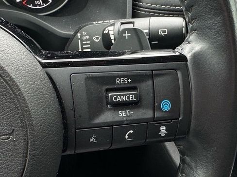 Certified 2022 Nissan Rogue SV w/ SV Premium Package image 26