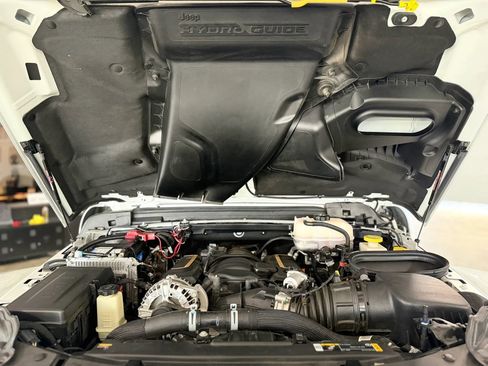 Used 2023 Jeep Wrangler Unlimited Rubicon 392 w/ Trailer Tow Package AWD/4WD image 28