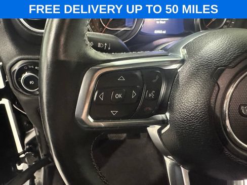 Used 2019 Jeep Wrangler Unlimited Sahara w/ Uconnect 4C Nav & Sound Group AWD/4WD image 6