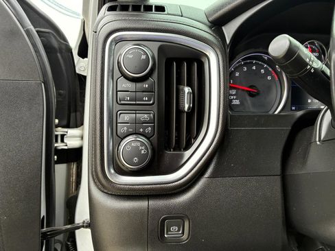 Used 2019 Chevrolet Silverado 1500 RST w/ All-Star Edition AWD/4WD image 23