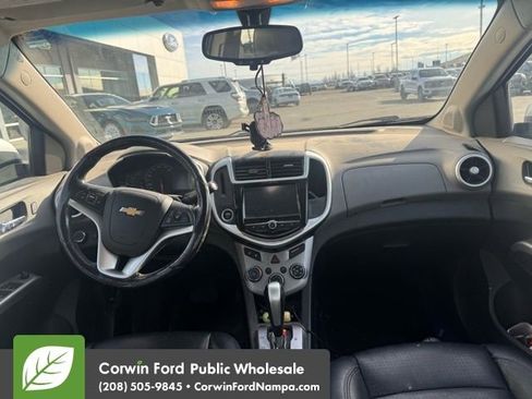 Used 2017 Chevrolet Sonic Premier image 12