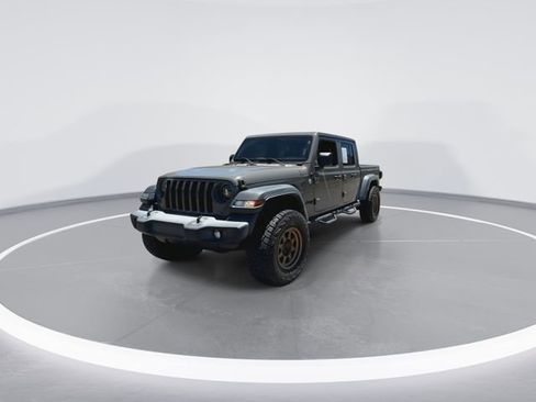 Used 2020 Jeep Gladiator Sport w/ Quick Order Package 24S AWD/4WD image 4