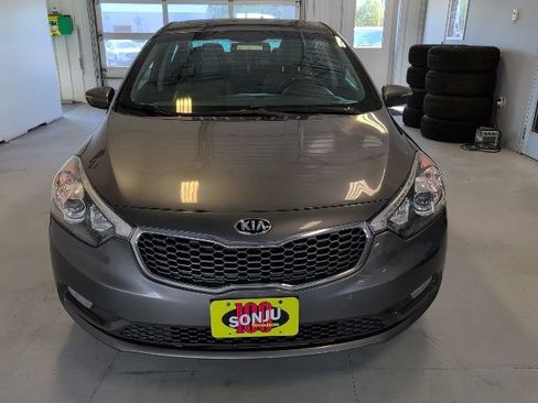 Used 2014 Kia Forte EX w/ Premium Package FWD image 8