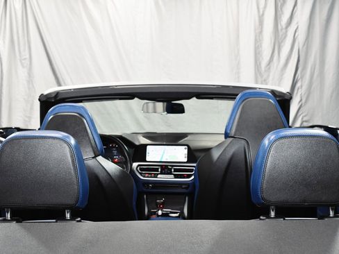 Used 2022 BMW M4 xDrive Competition image 83