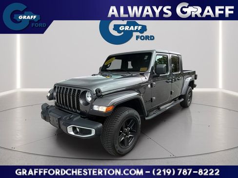 Used 2021 Jeep Gladiator Sport AWD/4WD image 1