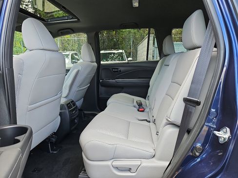 Used 2022 Honda Passport Elite image 12