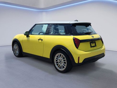 Used 2025 MINI Cooper S FWD image 5