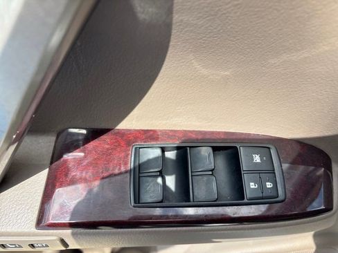 Used 2014 Lexus GX 460 Luxury image 17