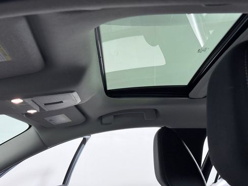 Certified 2026 Nissan Sentra SV w/ SV Convenience Package FWD image 30