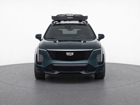Used 2025 Cadillac XT4 Sport AWD/4WD image 5