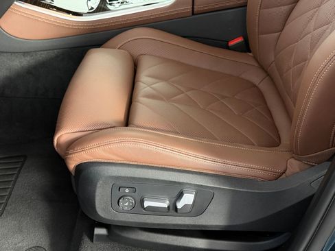 Used 2024 BMW X5 sDrive40i w/ Premium Package RWD image 13