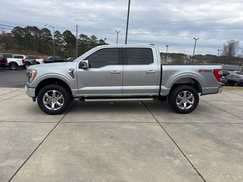 Used 2022 Ford F150 Lariat image 4