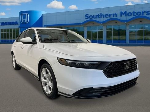 Used 2026 Honda Accord LX image 8